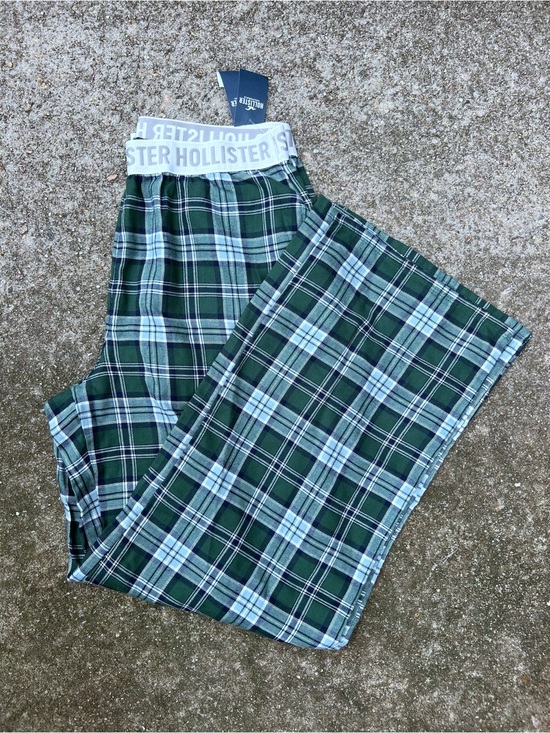 Hollister Other - NWT Hollister 24/7 Baggy Flannel Pajama Pants Green Plaid Logo Waistband Size M
